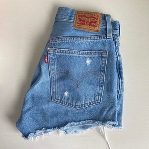 levi 501 jean shorts